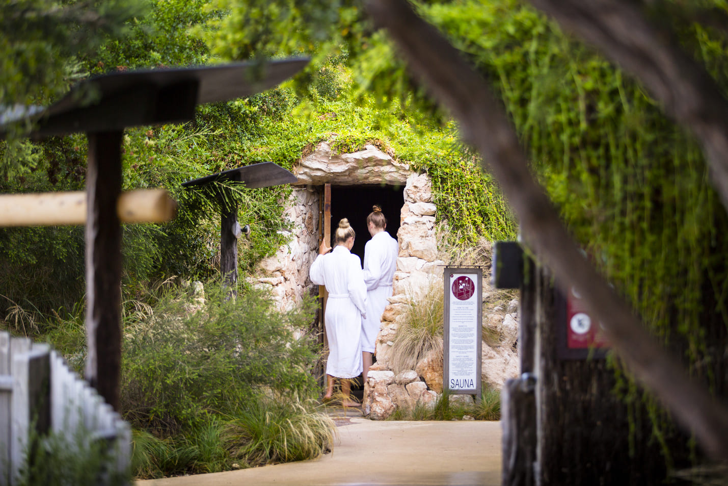 mornington peninsula hot springs day tour