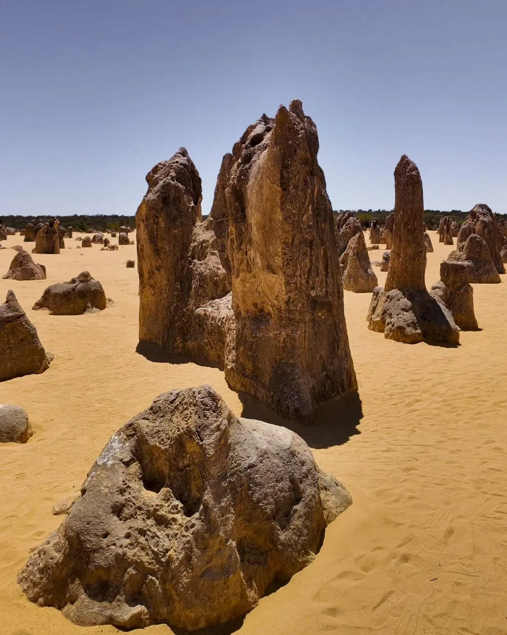 The Geological Clock Beneath the Sand